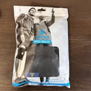 ABYON Knee Brace Black S/M Small Medium Side Stabilizers Support New